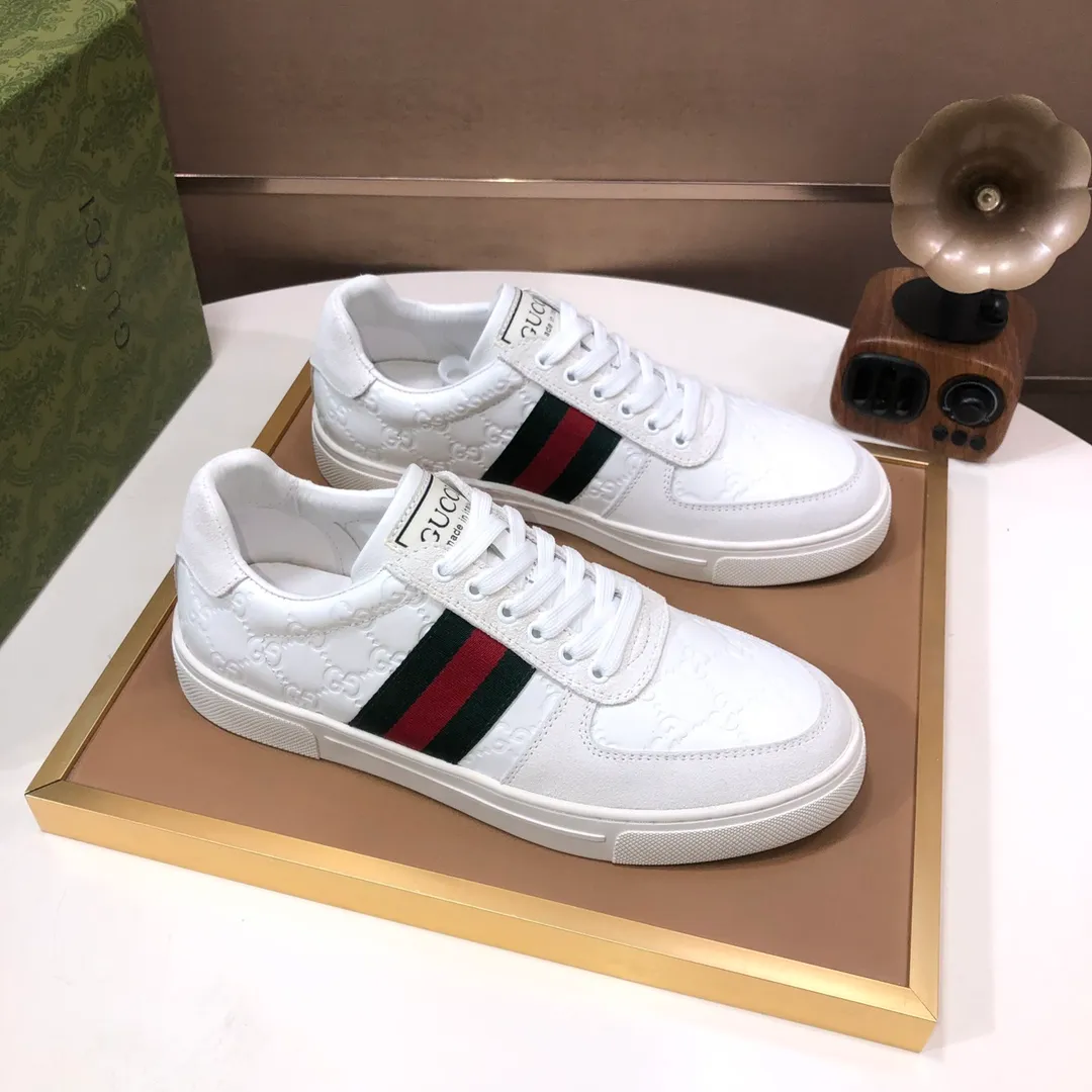 Men's shoes💰440💰[GUCCI] Official website 1:1 men's sports shoes are now on the market. They are made of original fabric + water-dyed sheepskin lining, plus the official website original 1:1 comfortable outsole. Fashionable and versatile, super comfortable and breathable. Standard shoe size 38/45 (custom-made size 45 is non-refundable)
